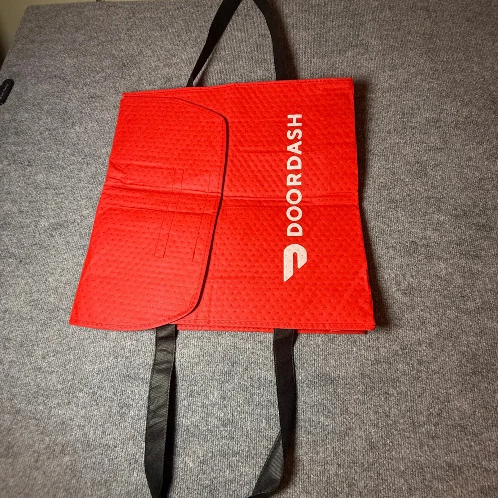 DoorDash Insulated Food Delivery Bag Red‎ Collapsible Thermal Bag